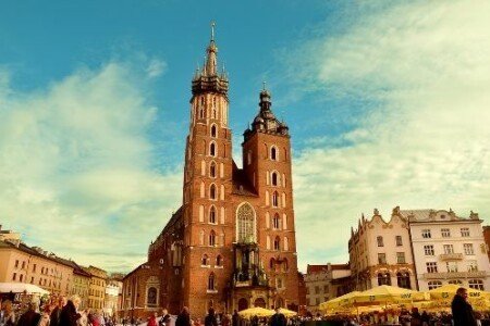 Podział administracyjny Kościoła katolickiego w Polsce